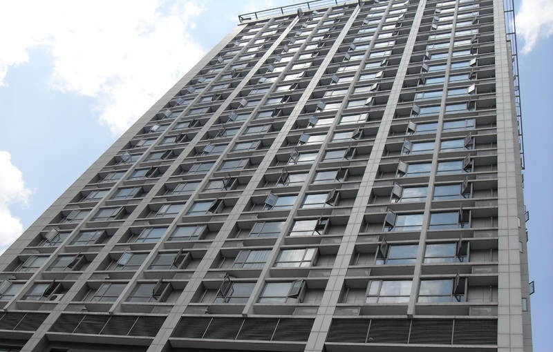 徐汇商务大厦外立面图