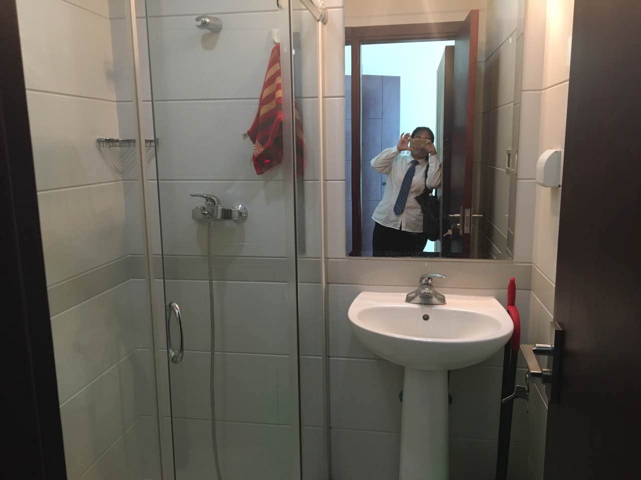 财富时代大厦卫生间