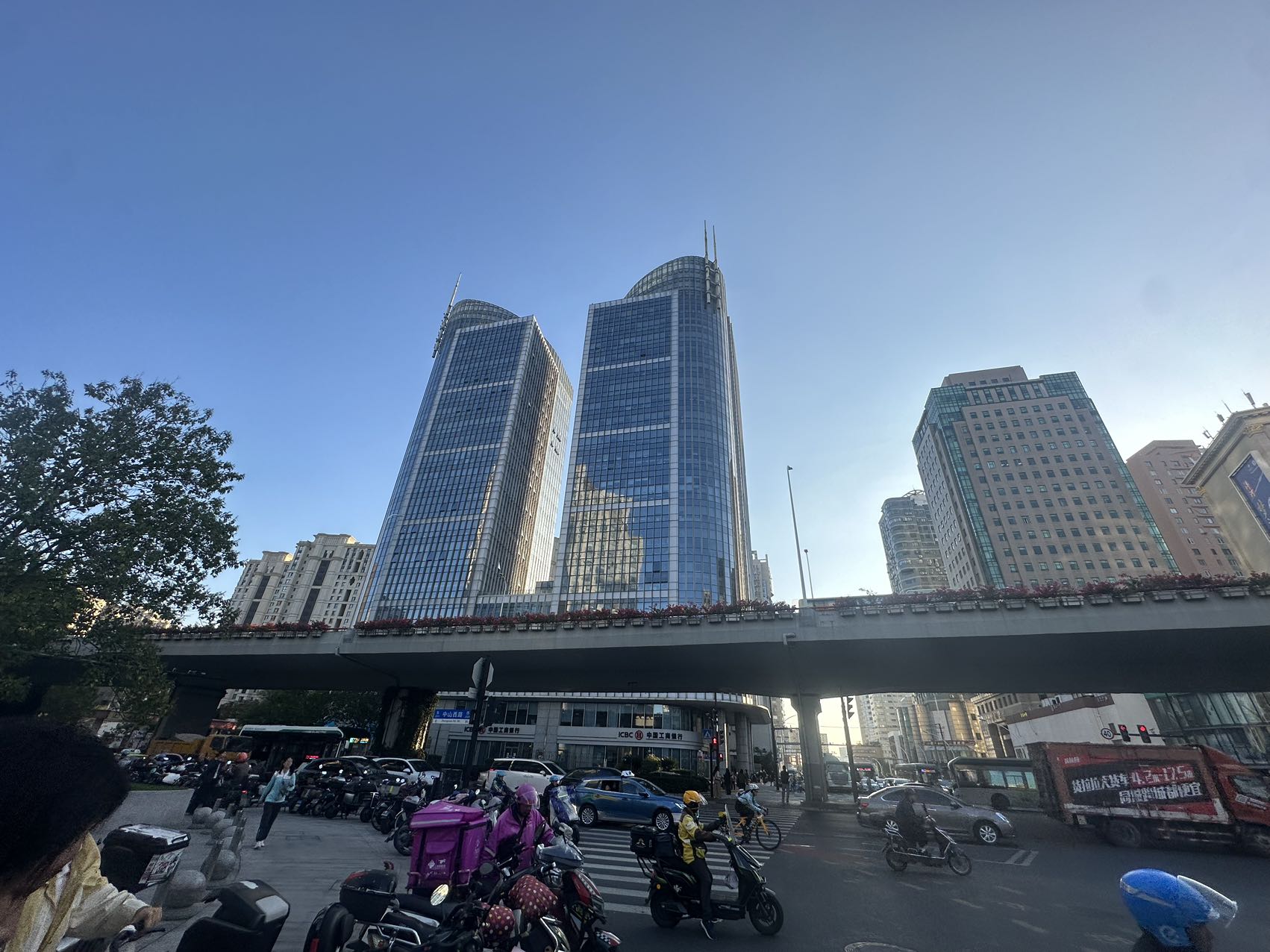 华宜大厦
