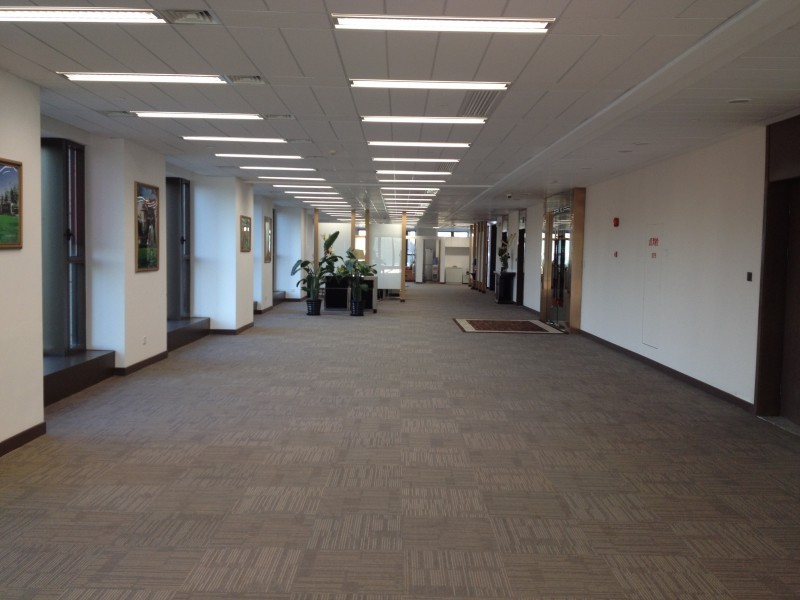 长泰企业天地广场写字楼出租,毗邻人民广场!稀缺整层!地标建筑!