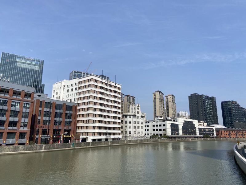 曲阜路 jk1933 苏州河景 层高 4.5米 花园露台现房