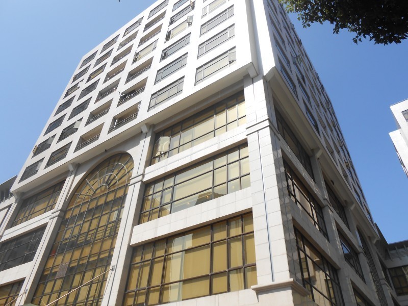 《九安广场》164平4块65出租!精装修房!