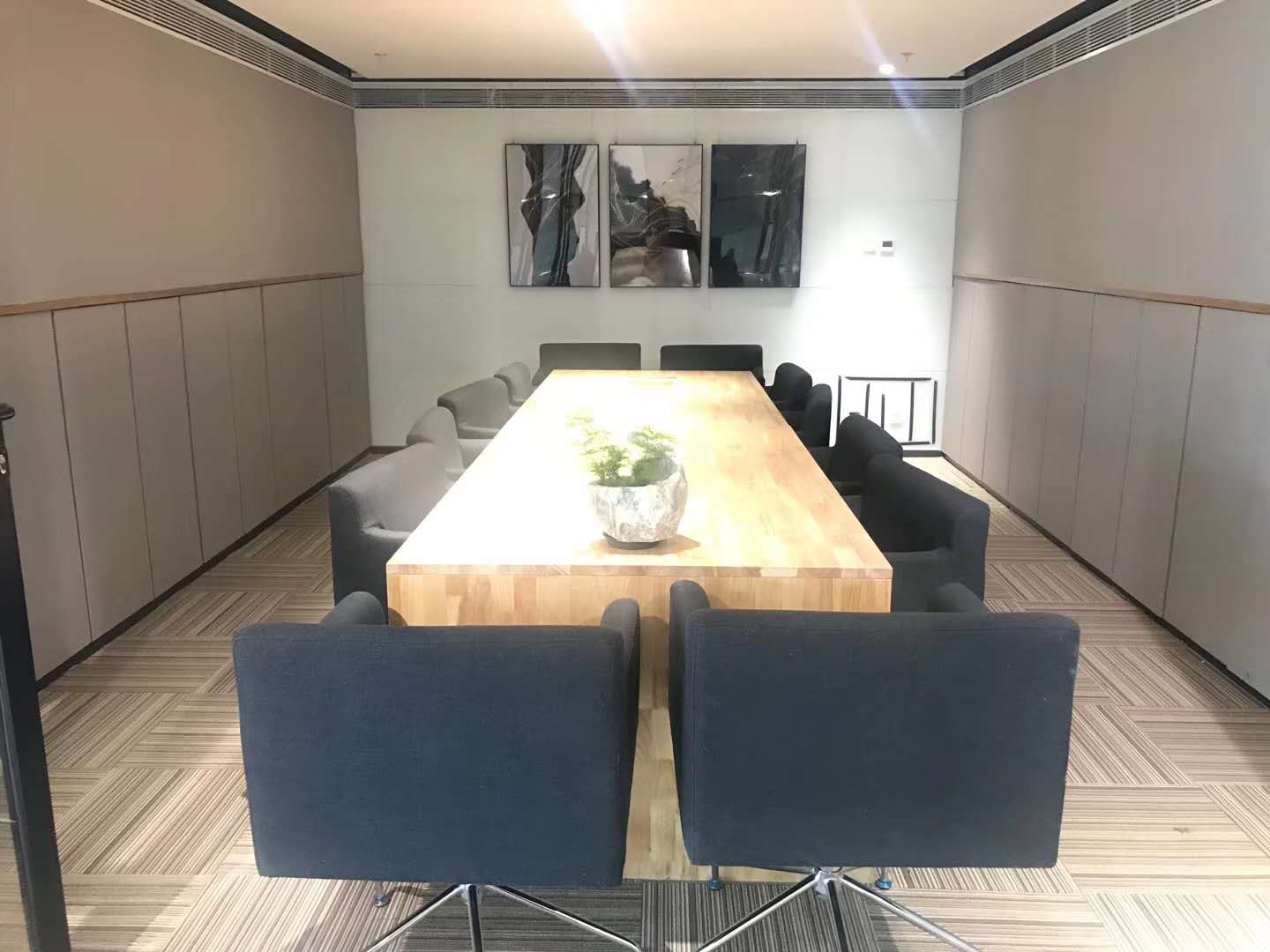 东银中心