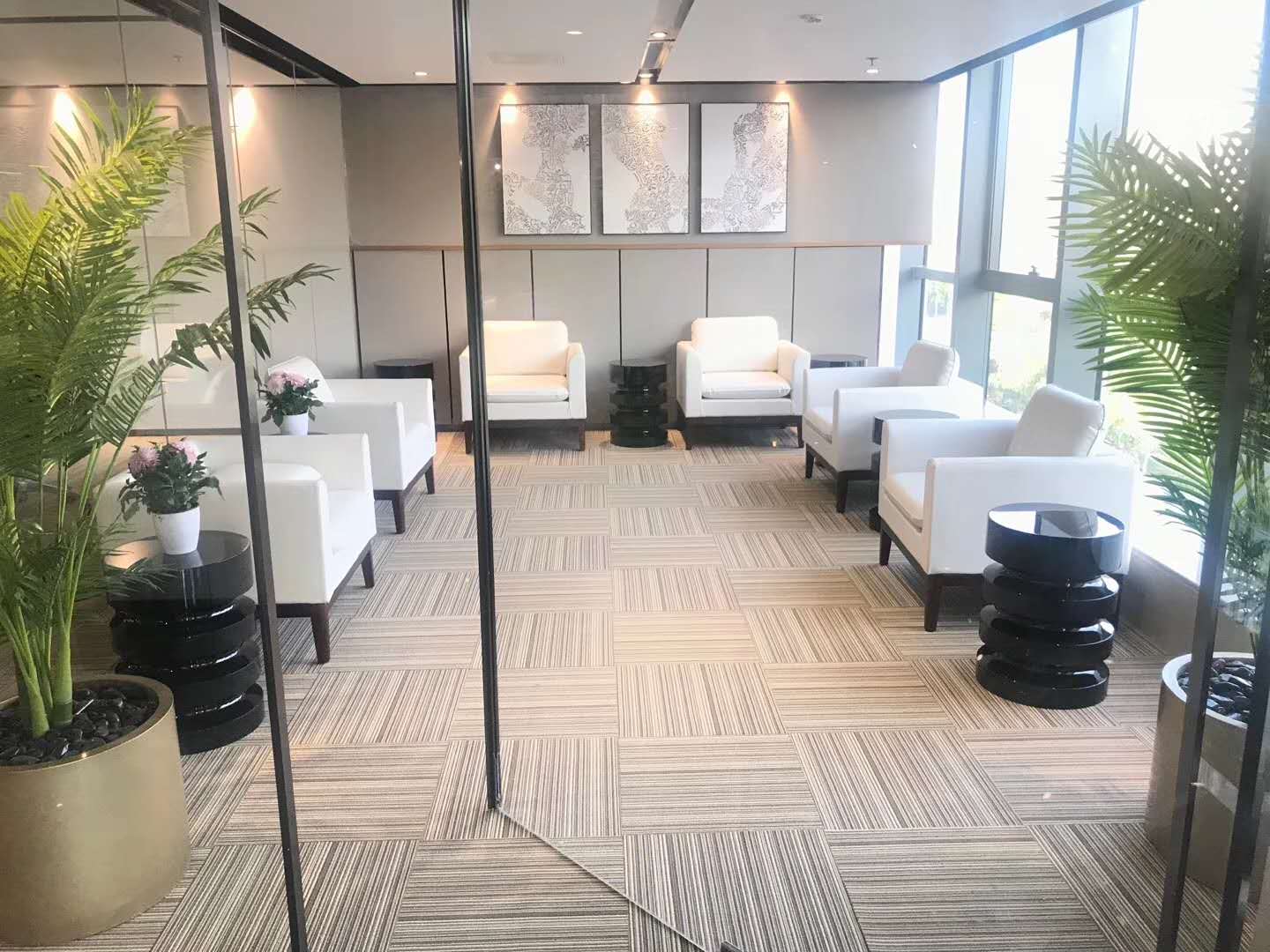 东银中心