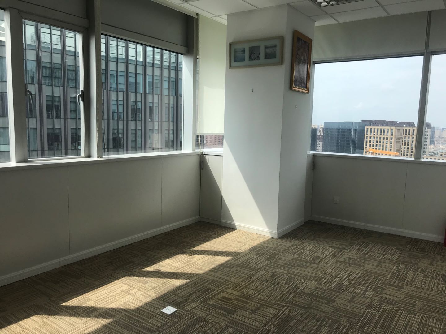 海亮大厦办公区域