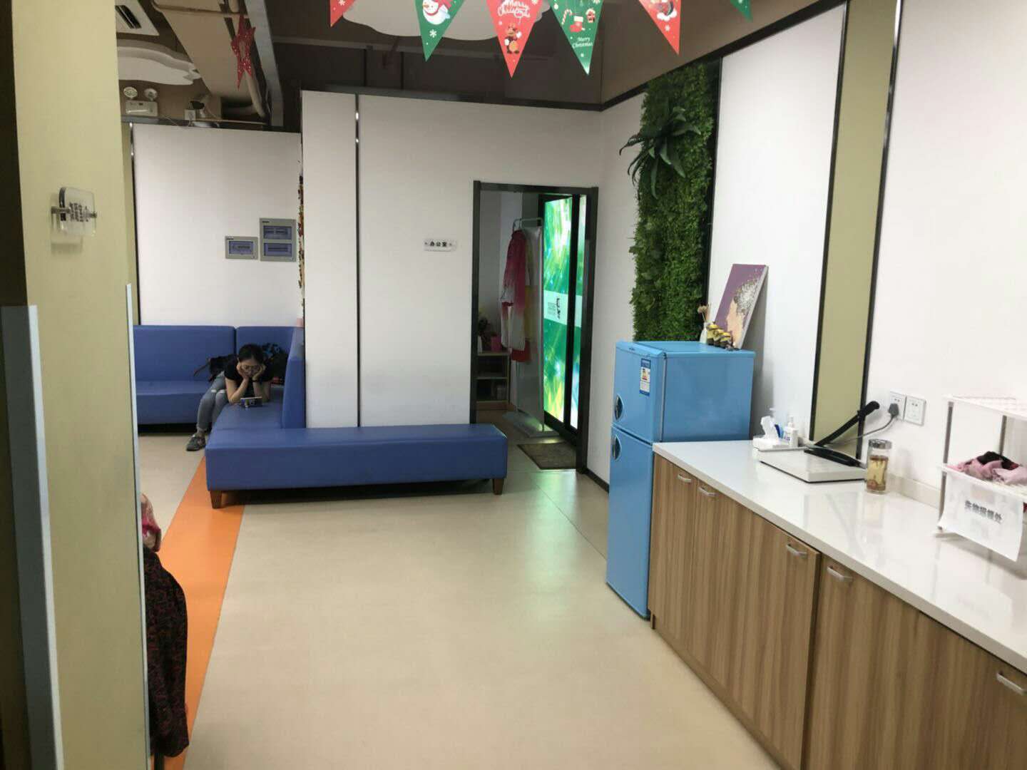 运动LOFT创意基地办公区域