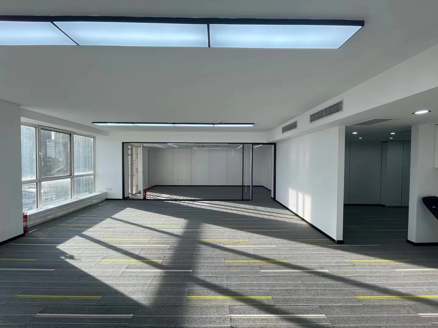 建外SOHO办公区域
