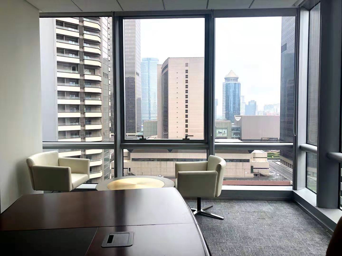 中海广场办公区域