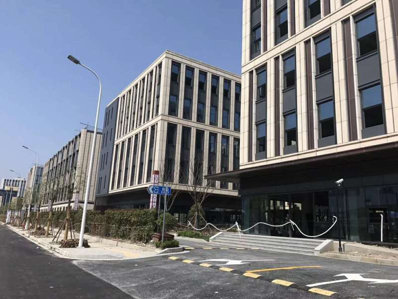 浦江智谷商务园写字楼出租,浦江智谷独栋出租,环湖环境优美,欲租从速!