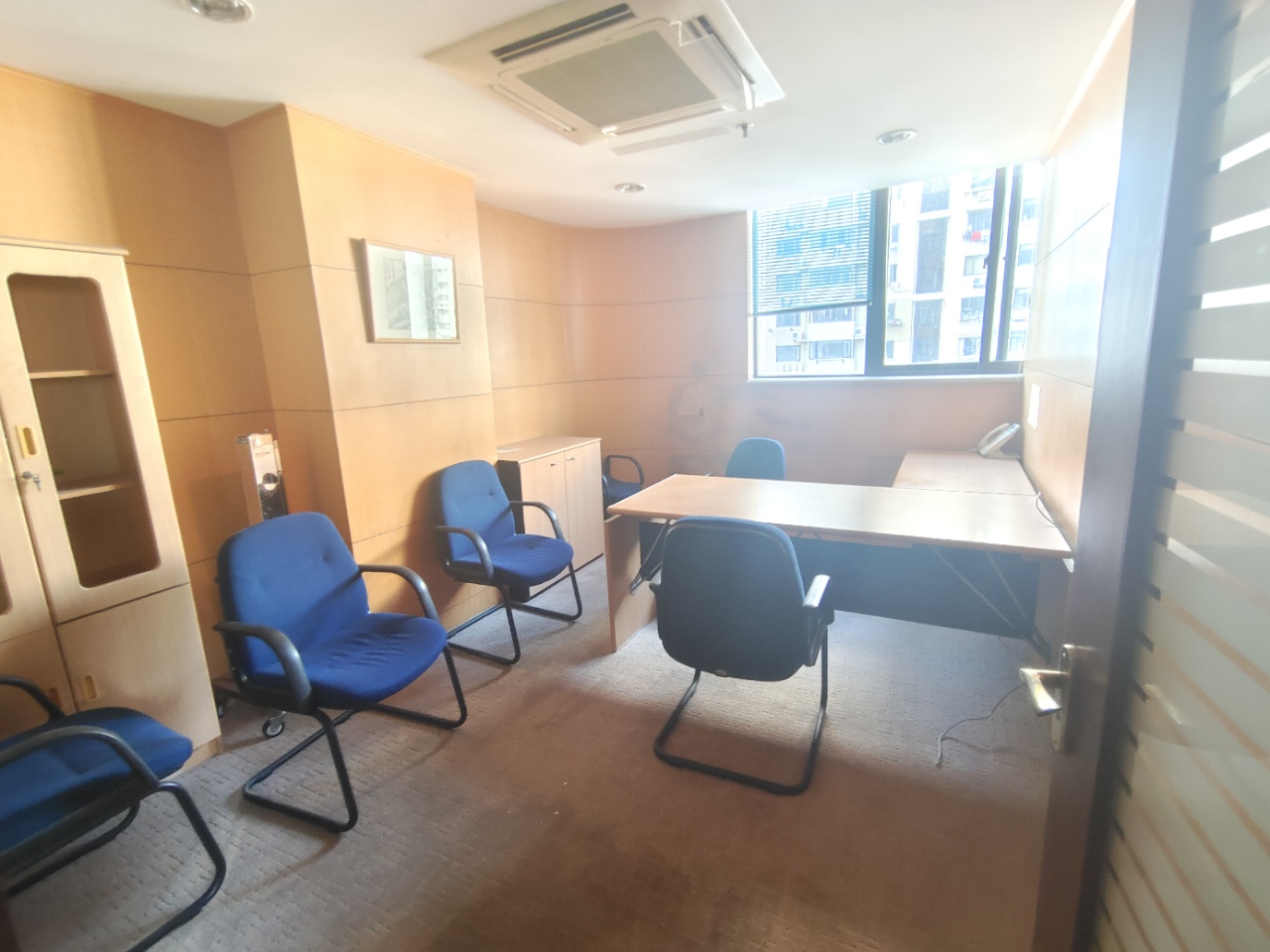 宝鼎大厦办公区域