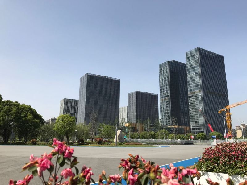 业主直租前滩企业天地440平560平1100平,现房