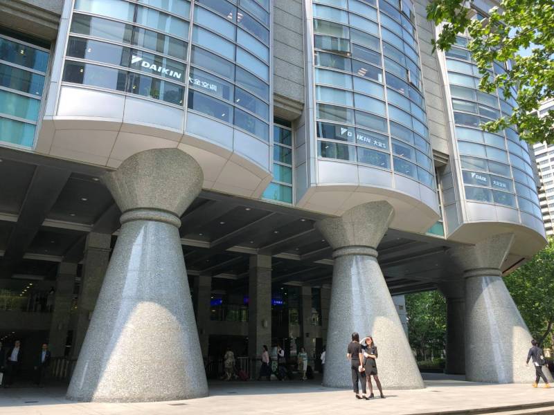 南京西路地铁口 中欣大厦 嘉里中心旁 精装有办公家具面积可选—上海