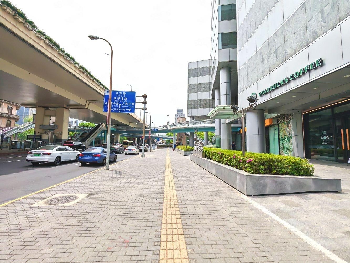 港陆广场