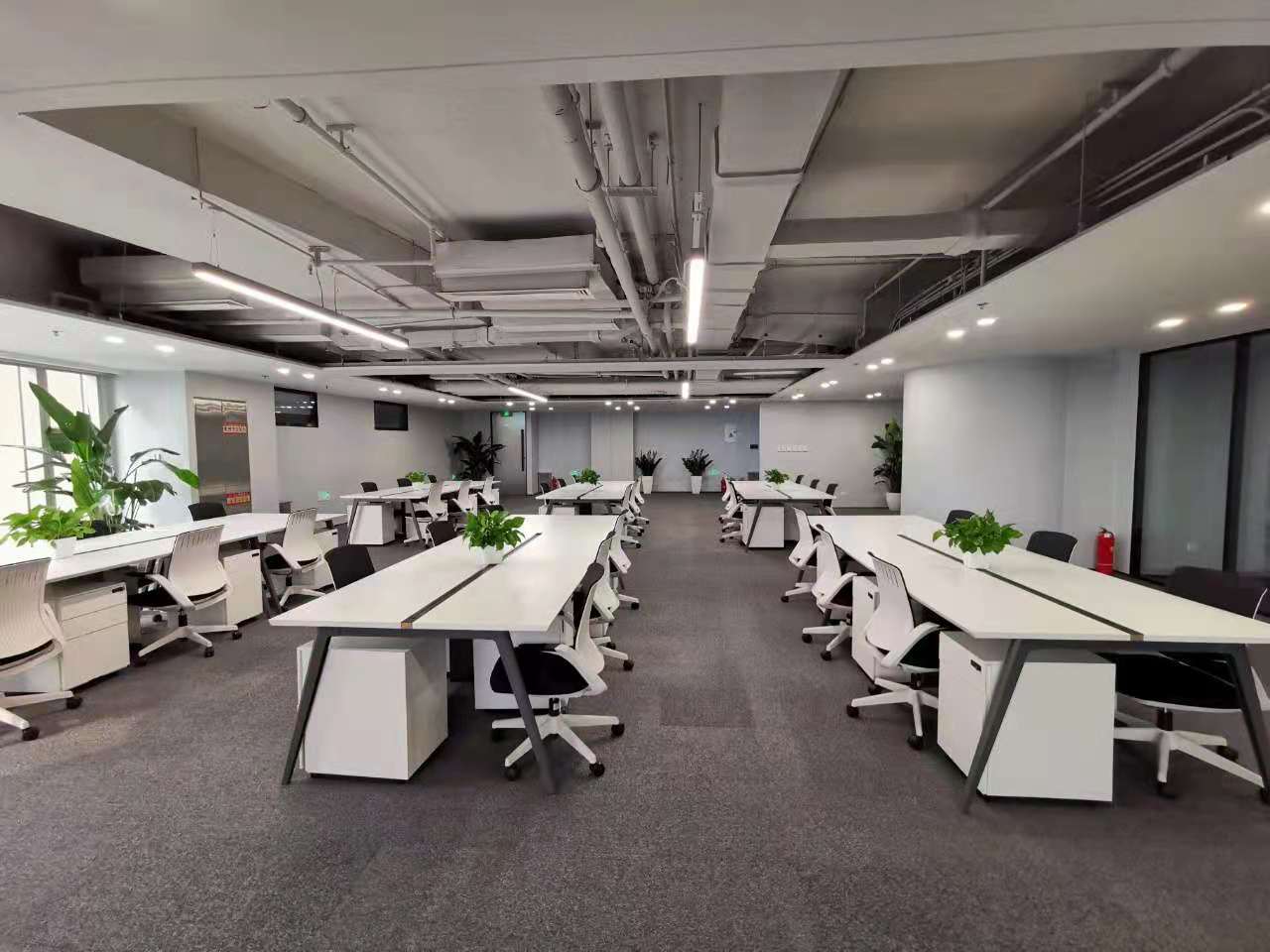 北京新闻大厦