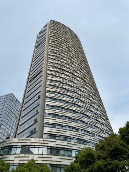 丰盛创建大厦工位出租地铁4,13号线世博江景房源精装
