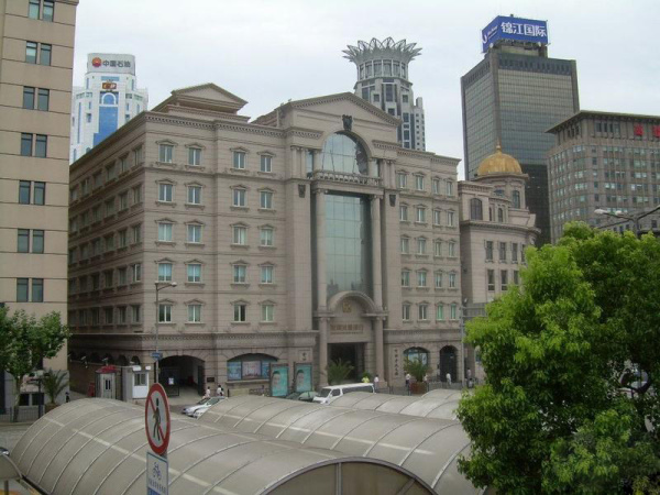 蜂巢外滩8号商务中心