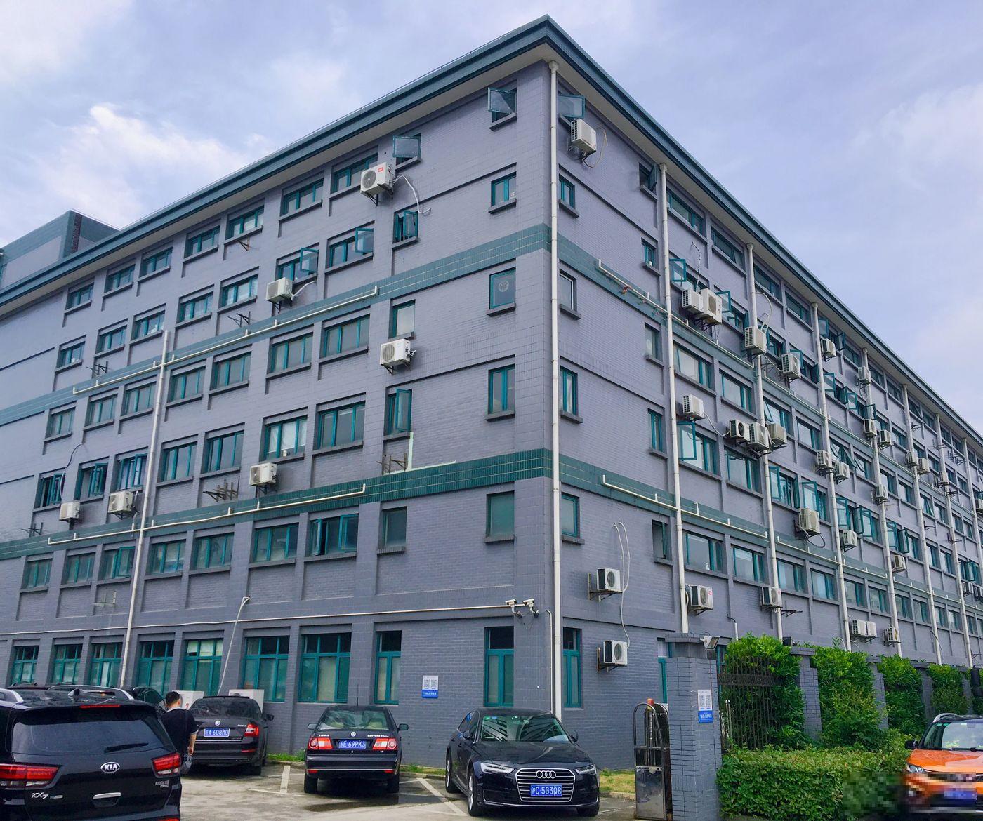 福克斯连锁商务大厦（银都路）
