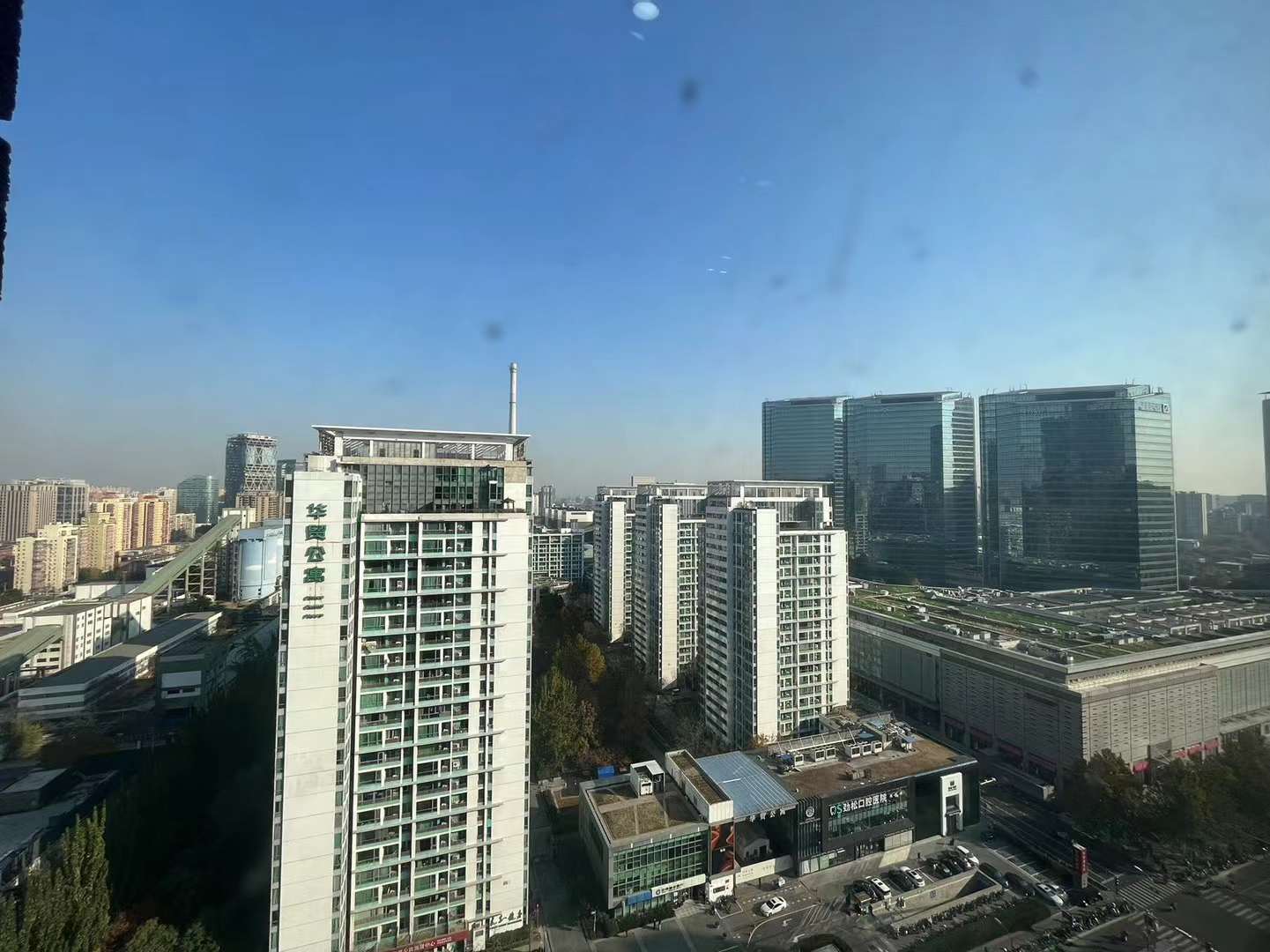 高和蓝峰大厦外立面图