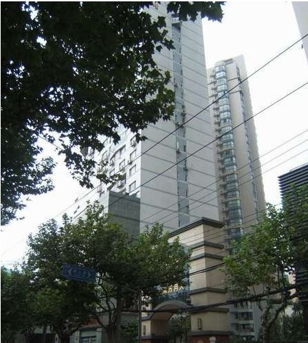 英雄大厦外立面