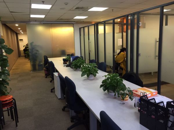 长宁华宁国际广场写字楼出租-2/3/4号线中山公园站,精装修带隔断,户型