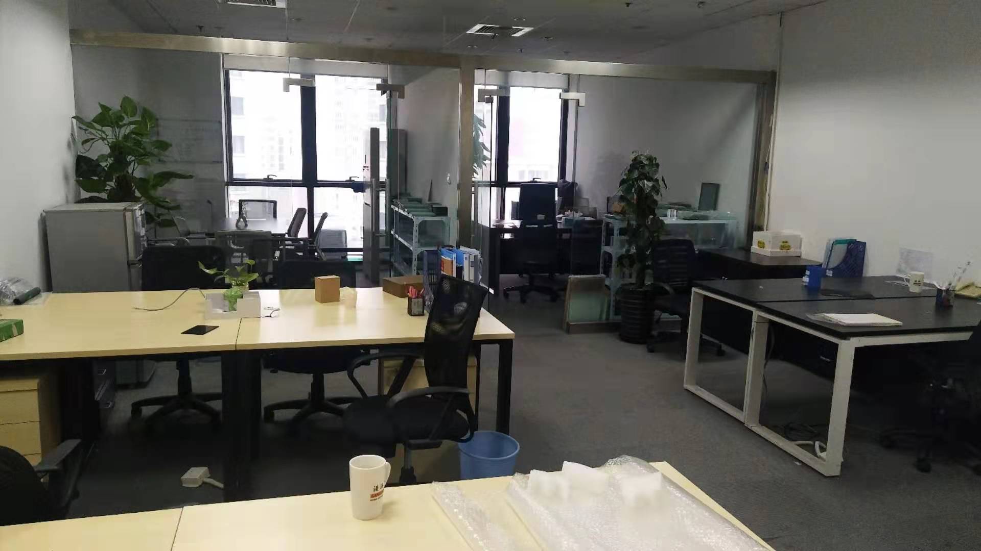 骏丰国际财富广场办公区域