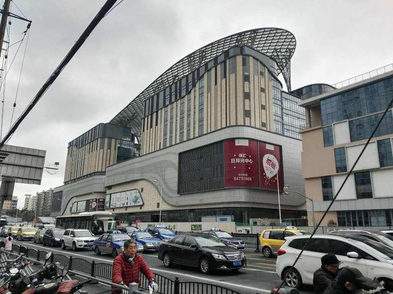 徐汇日月光中心写字楼出租,1/12漕宝路站新地标,大型商场,标准交付