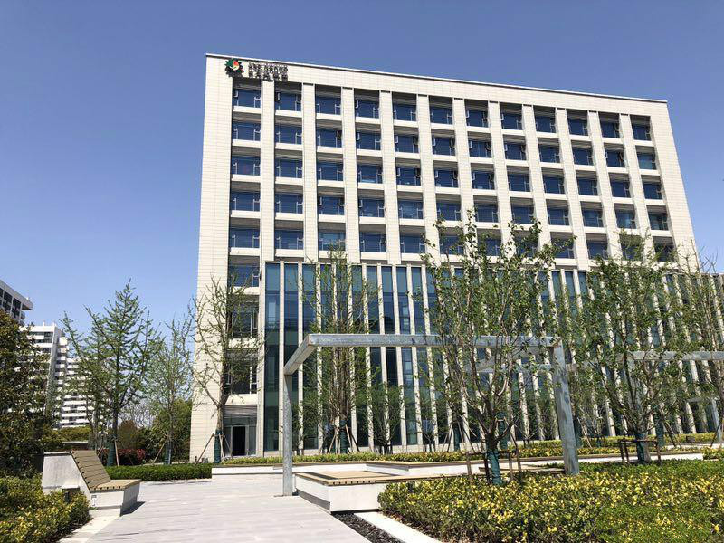 日月光集团 大厦朝南98平米 满眼绿地景观 现房出租 随时看