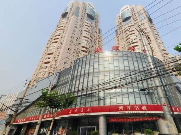环线广场周边环境图