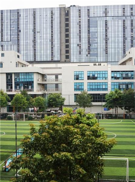 广州写字楼出租 天汇创意园 121方精装修2隔间 近地铁带全