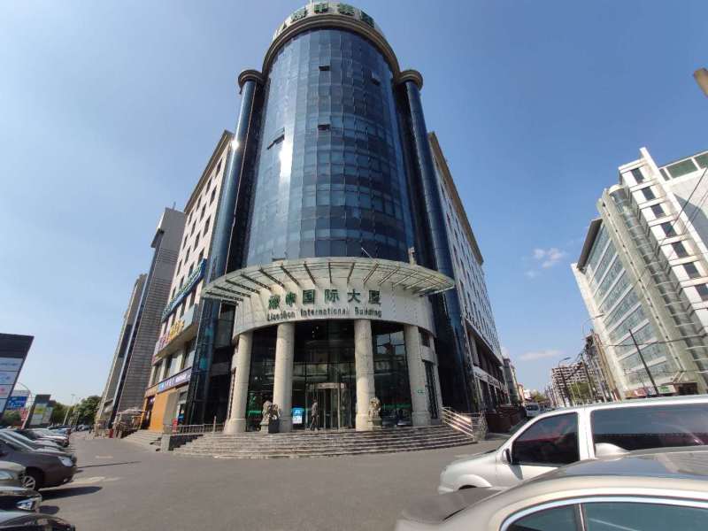 9号线 七宝漕河泾 燎申国际大厦,精装带3间隔断,独立空调