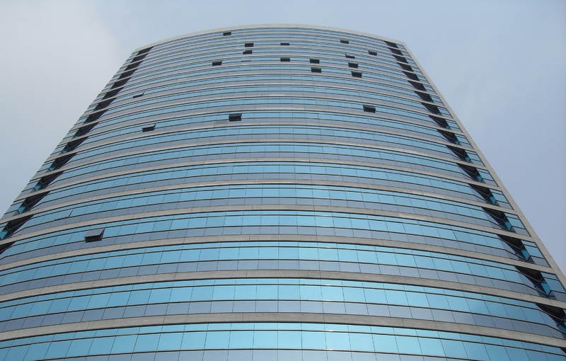 漕河泾新银大厦121平米出租,西南朝向,随时可以签约