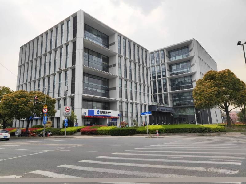 北新泾,文洋大厦,249平,精装有家具,高区采光好—上海长宁区办公室