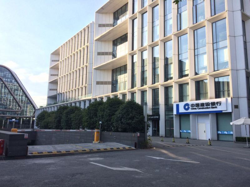 北新泾,文洋大厦,249平,精装有家具,高区采光好—上海长宁区办公室