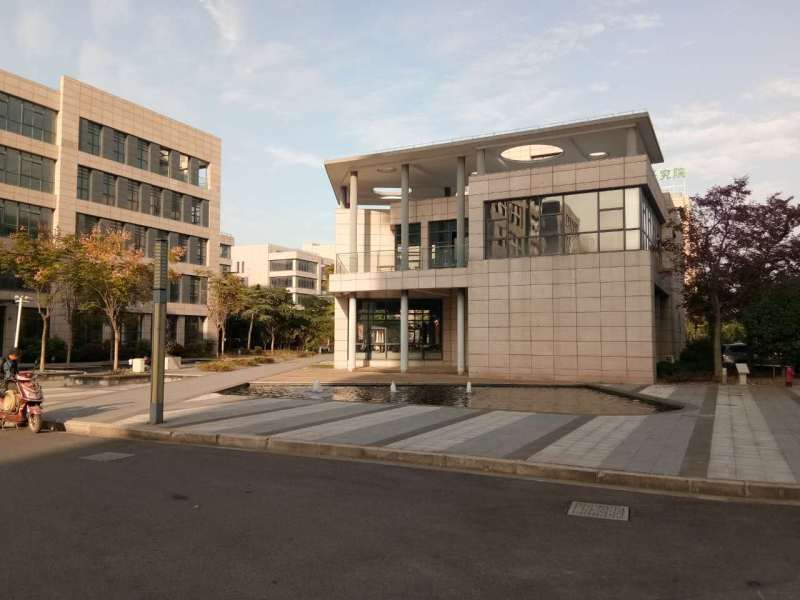 时尚谷创意园写字楼出租,松江新城小昆山 300平精装朝南 独栋一梯一户