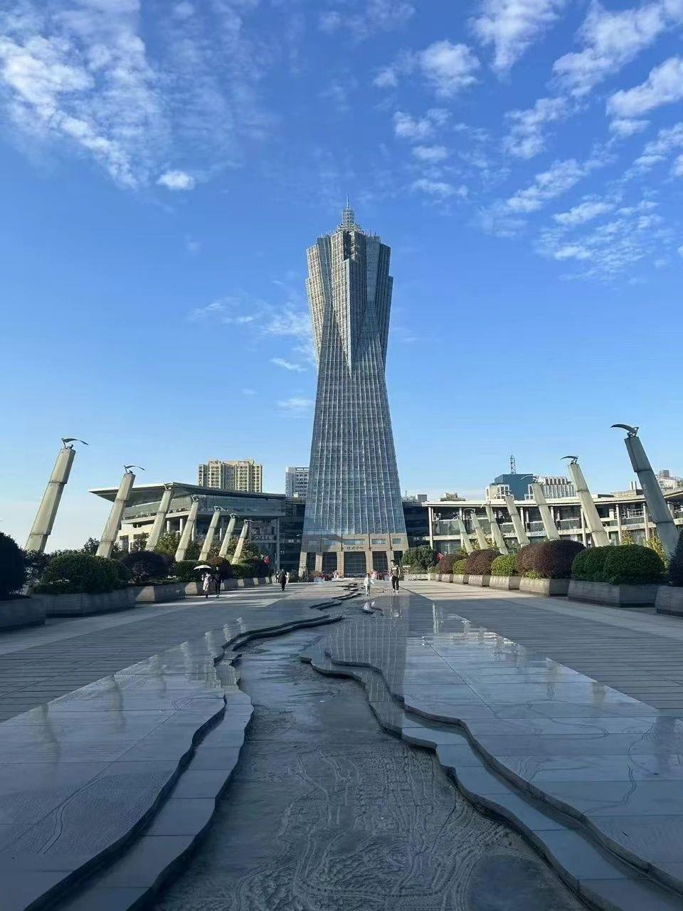 绿地华家池1号