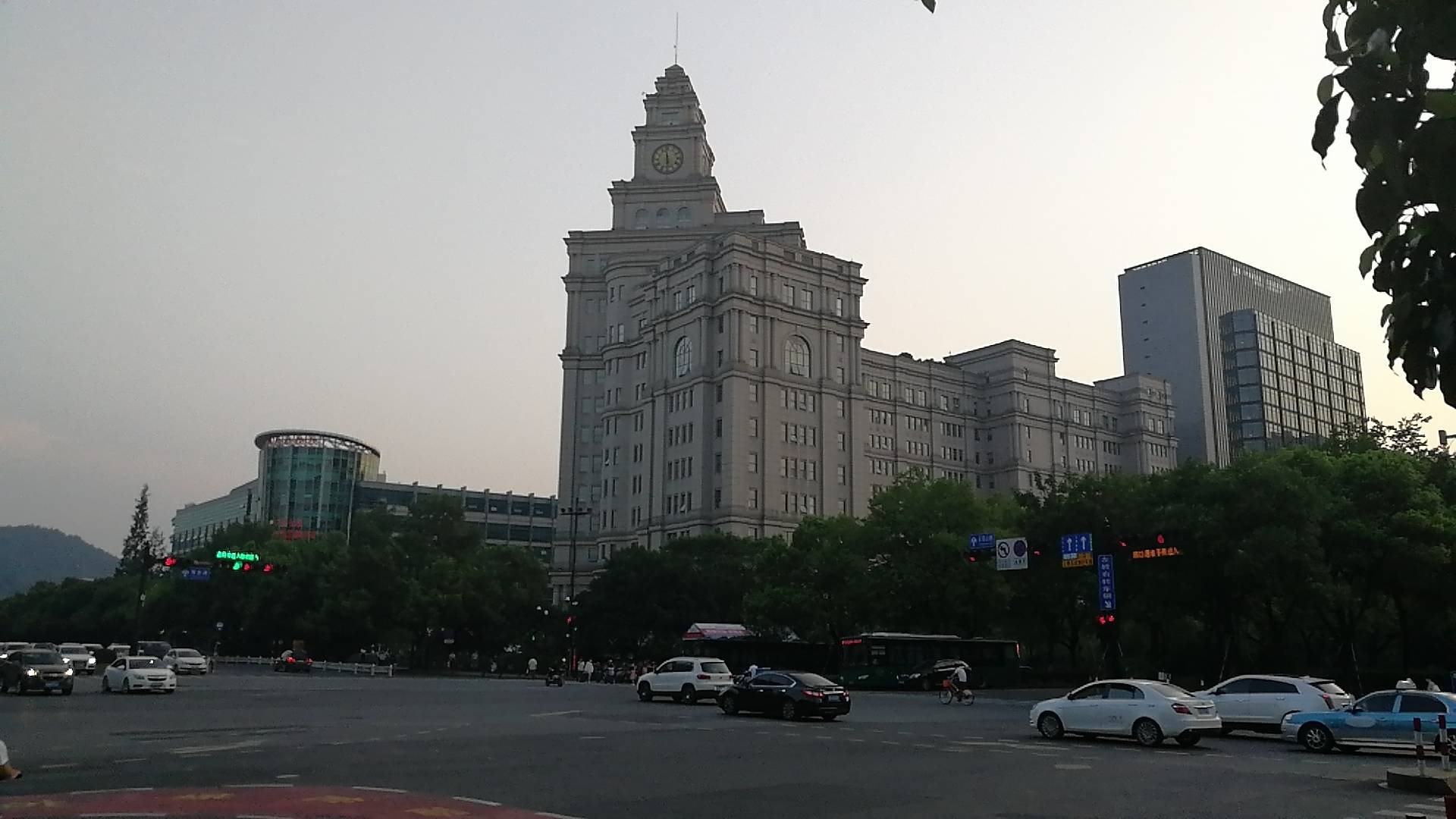欧美中心