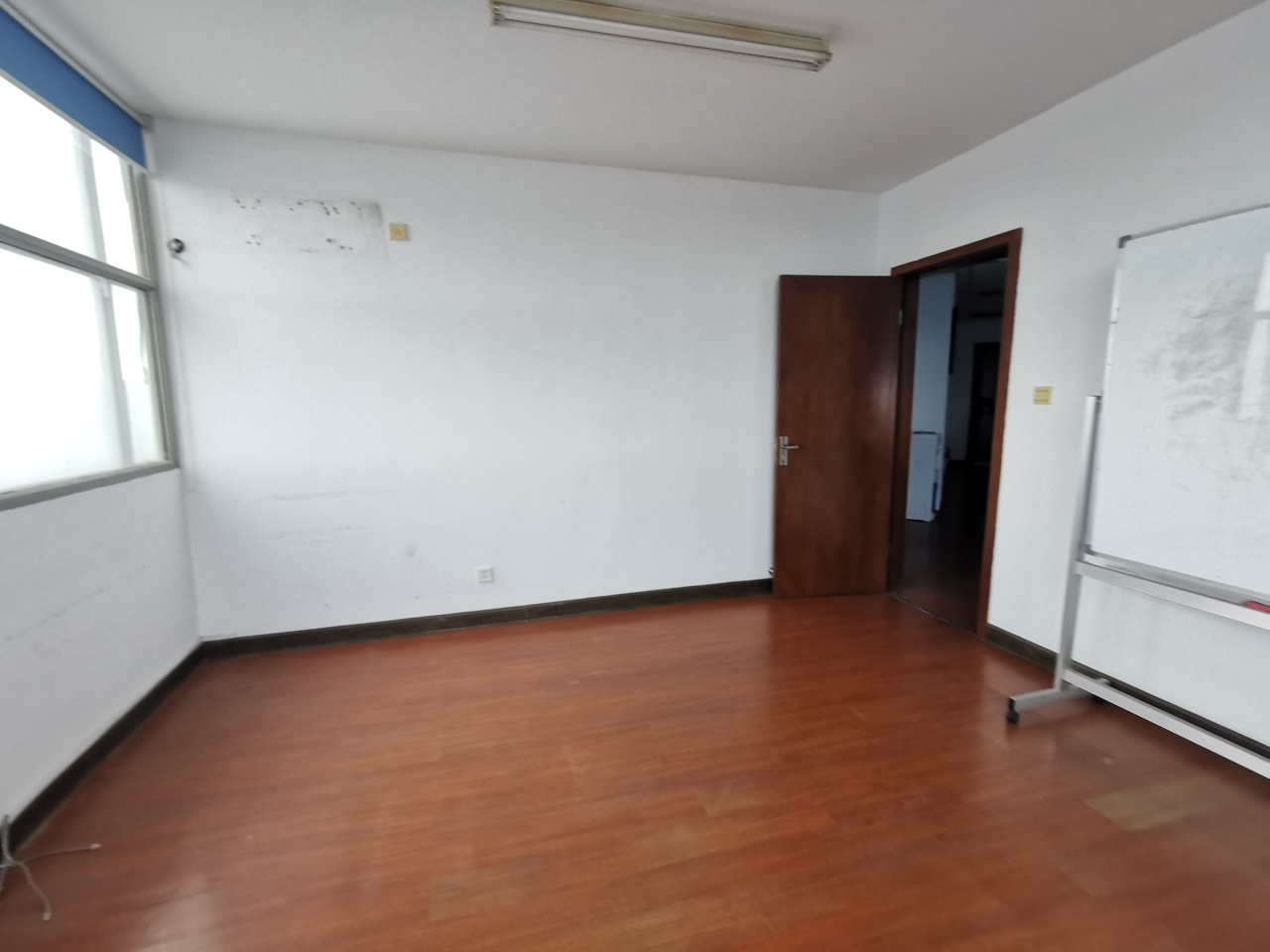绿洲广场办公区域