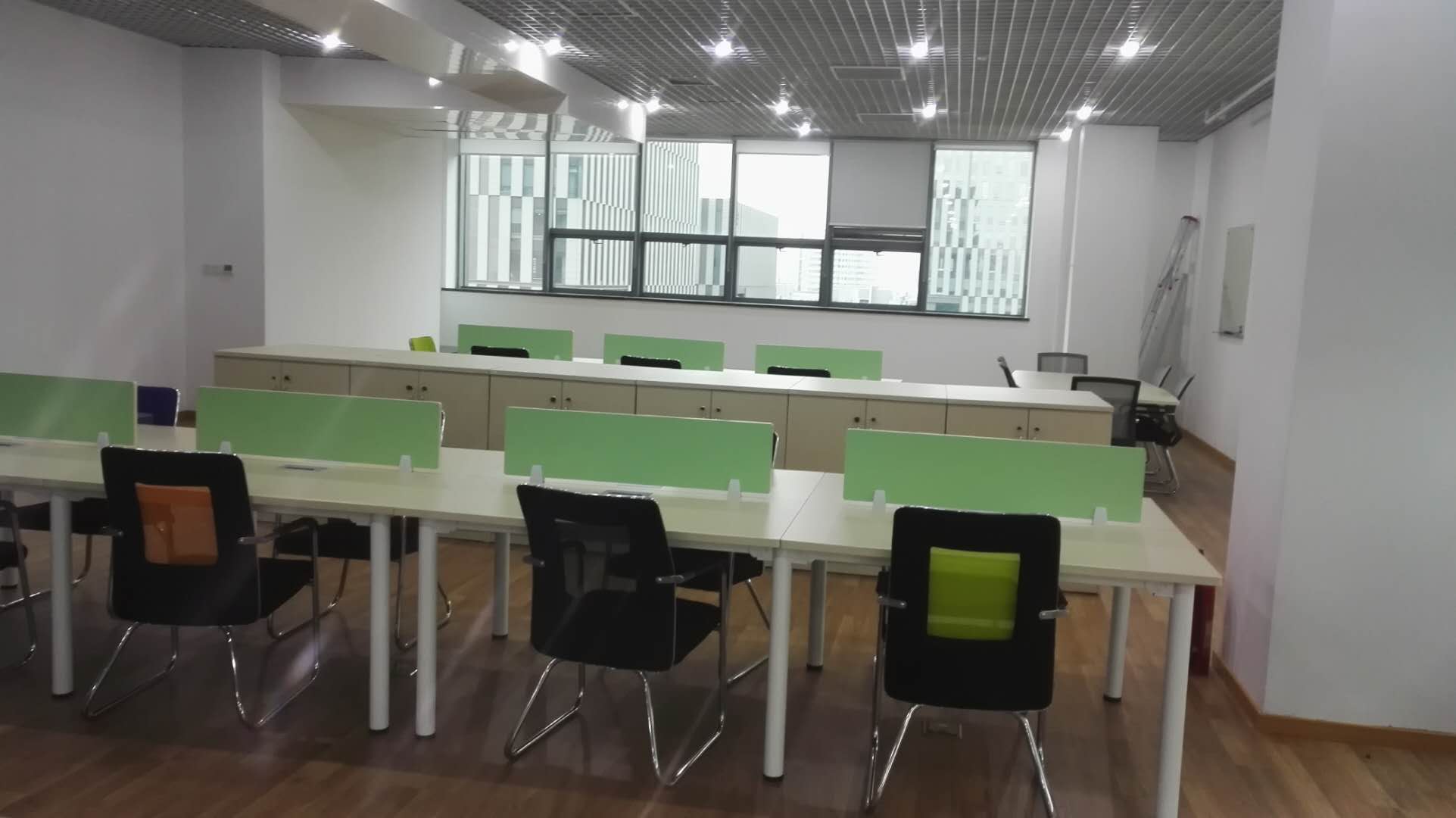 万科虹桥云办公区域