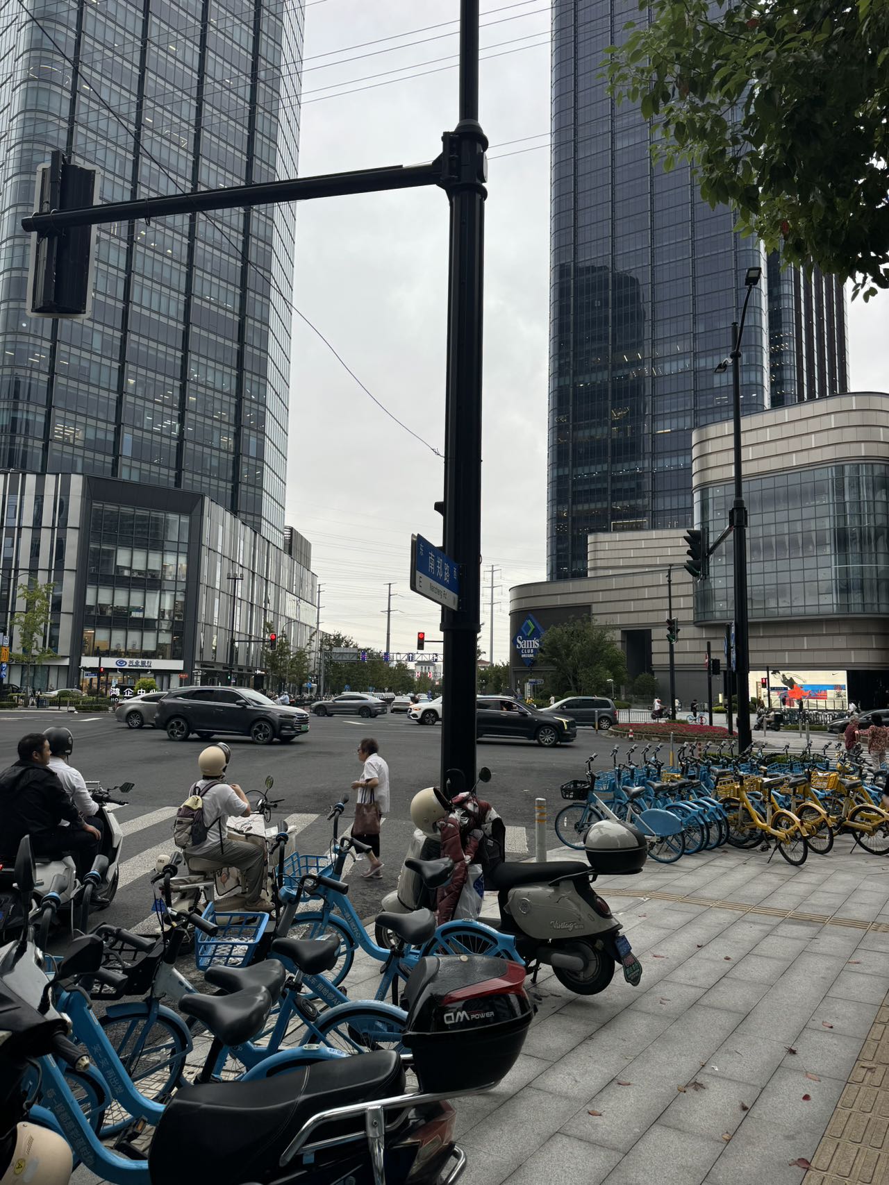 中海中心周边环境图