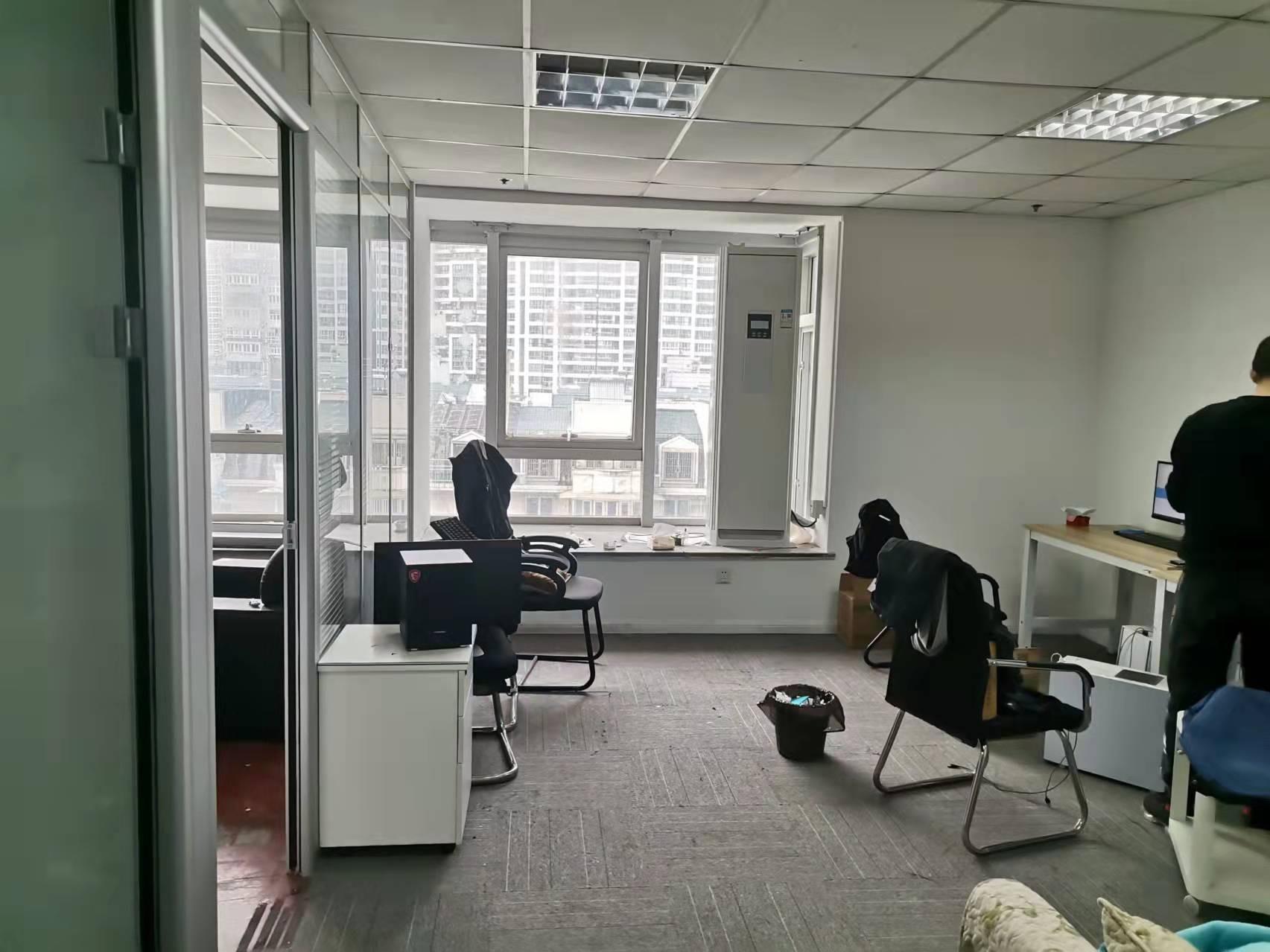 长征工业园办公区域