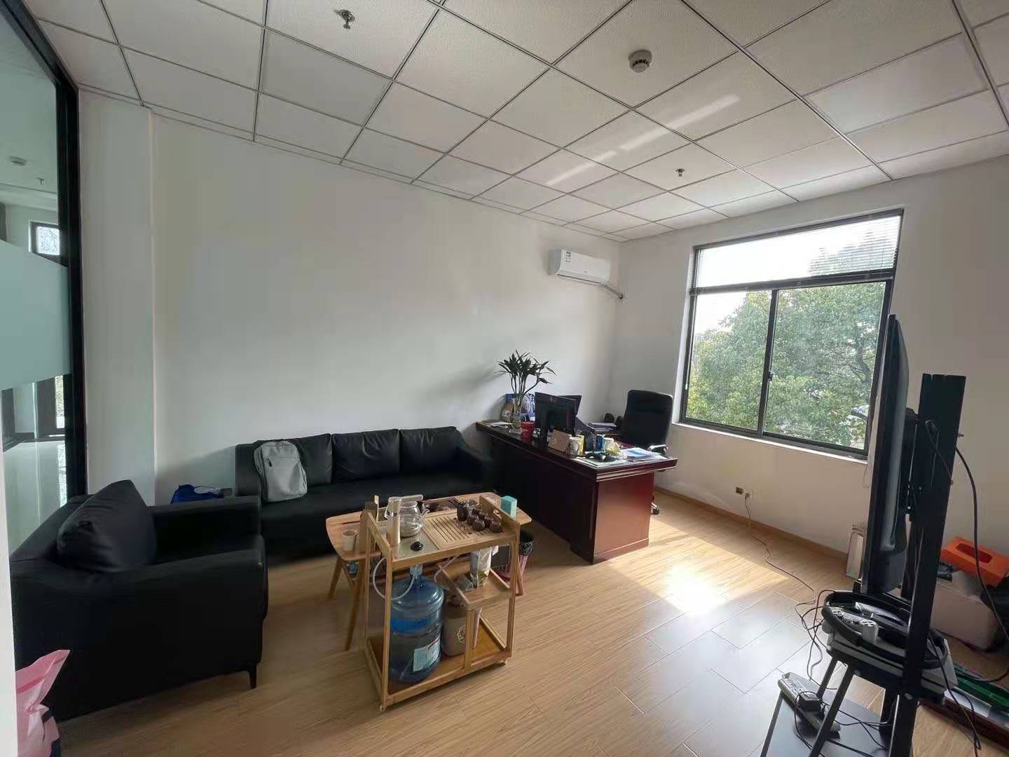 F659