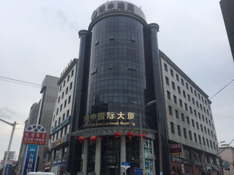 9/10号线 燎申国际大厦 繁华地段精装修带隔断