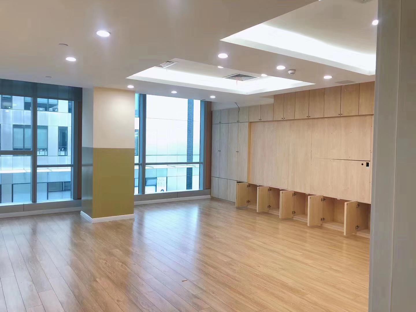 宏汇莲花广场办公区域