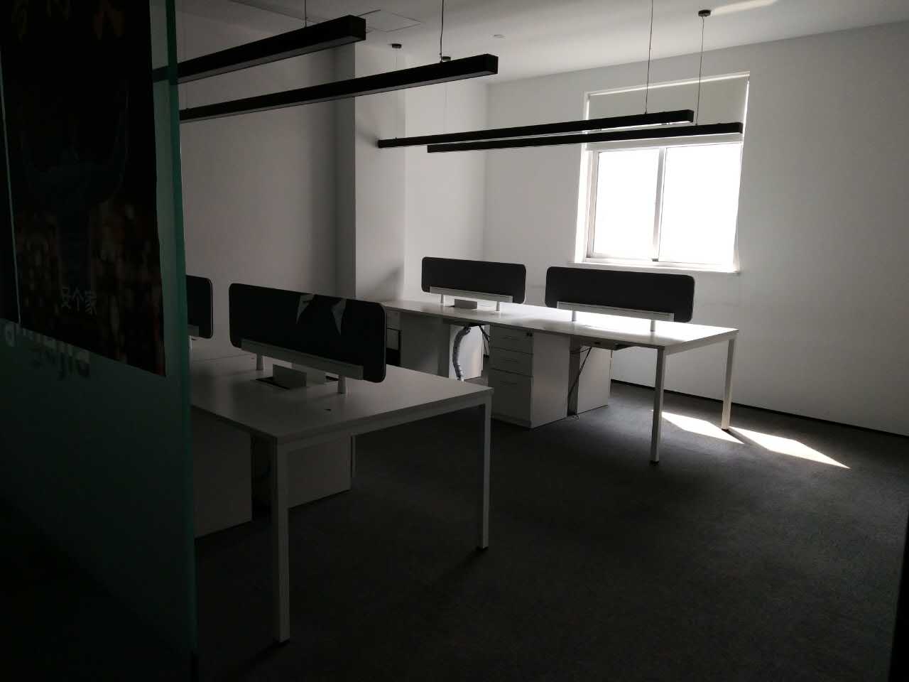 百脑通大厦办公区域