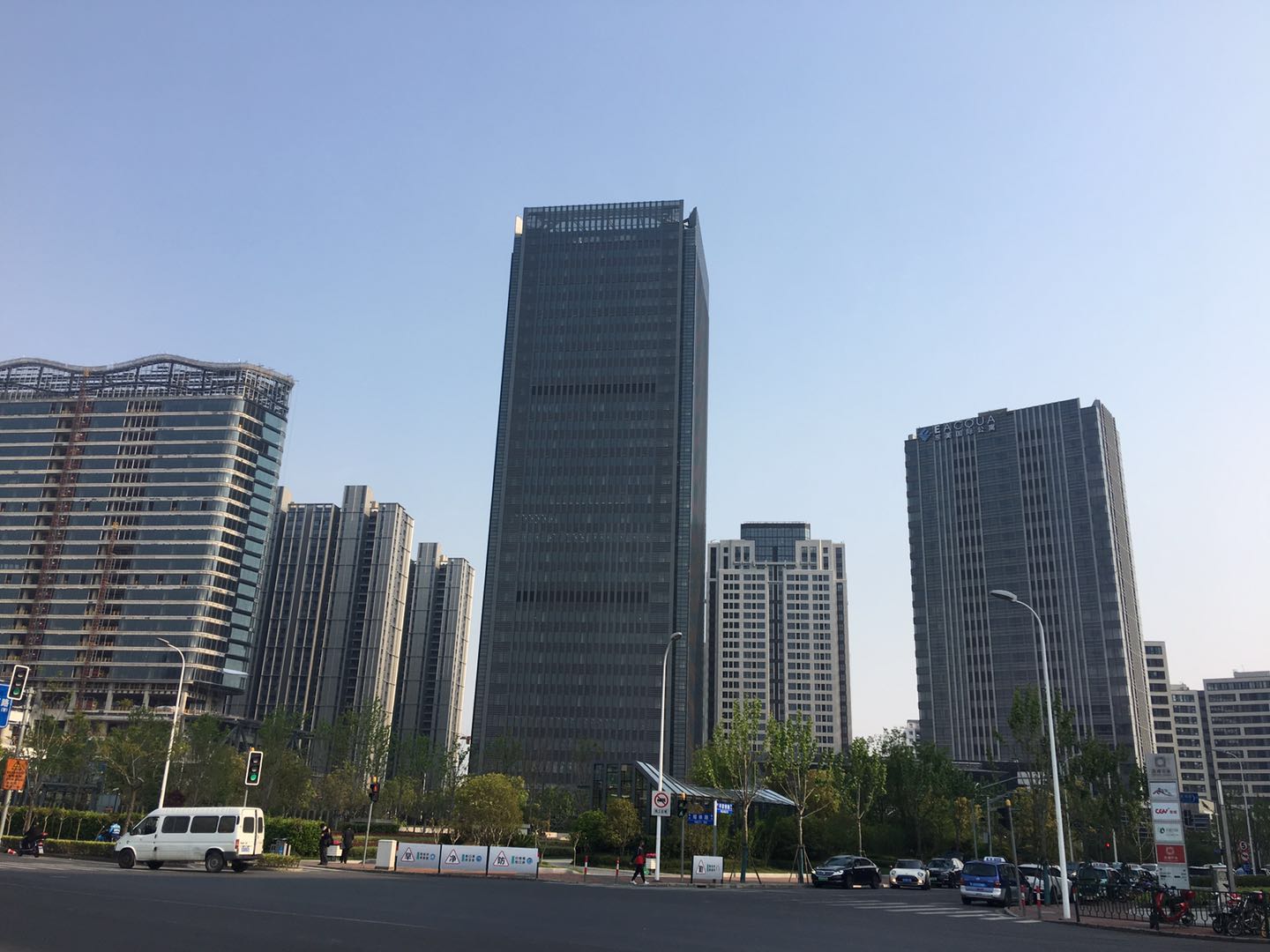前滩中心