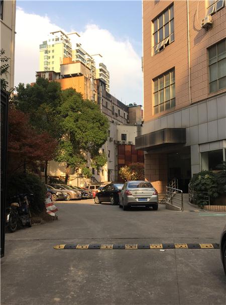 华通大厦