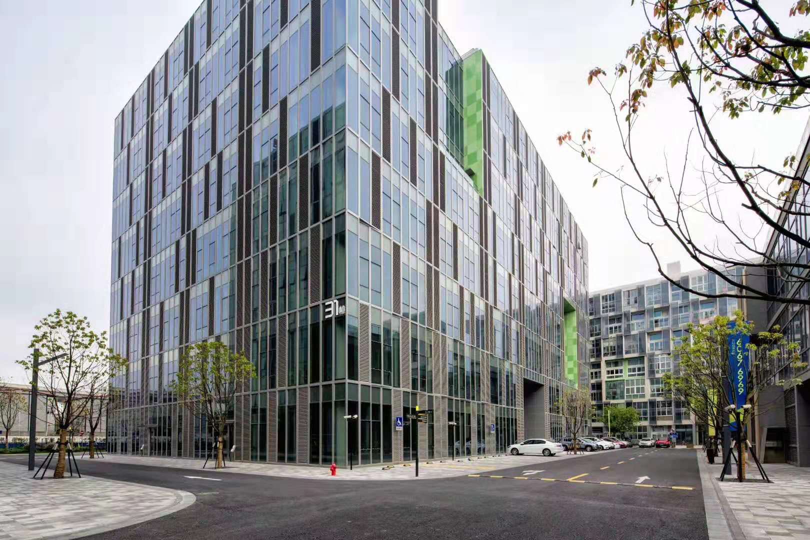万科虹桥云外立面