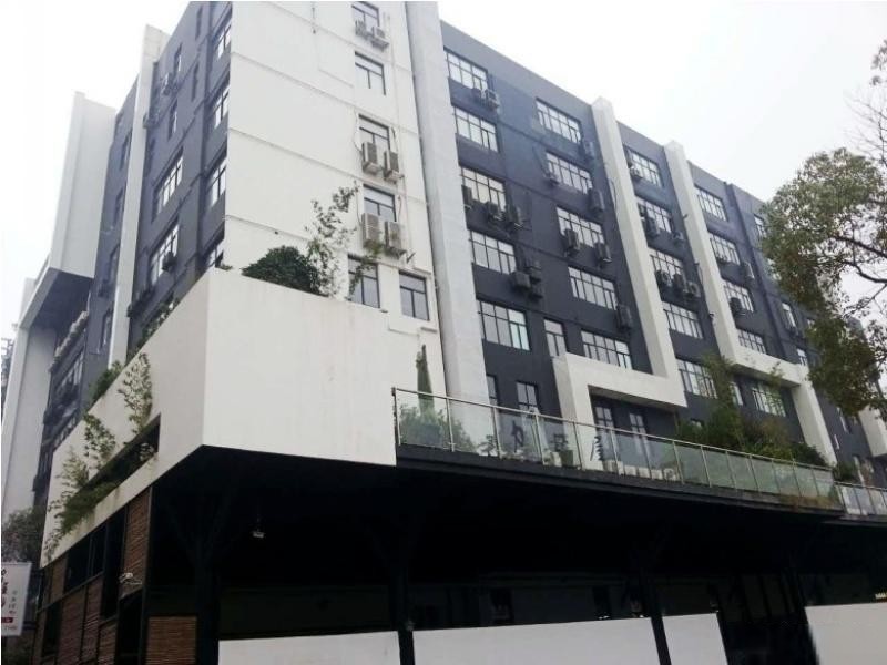 9号线漕河泾开发区 虹桥德必易园260平装修出租