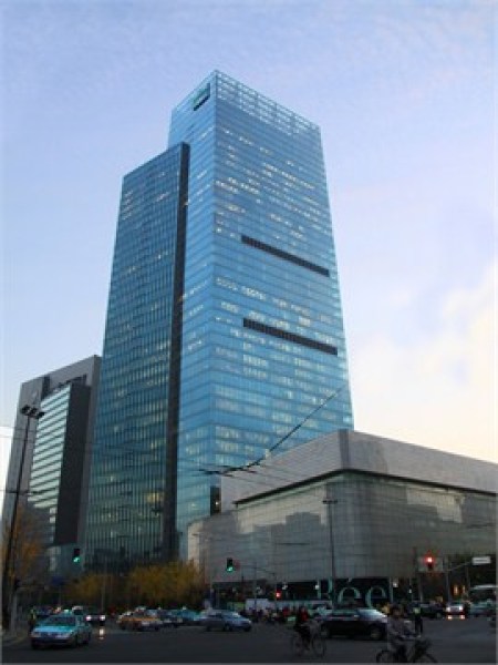 越洋国际广场,高区对电梯厅 ,现房出租,2,7号线地铁口