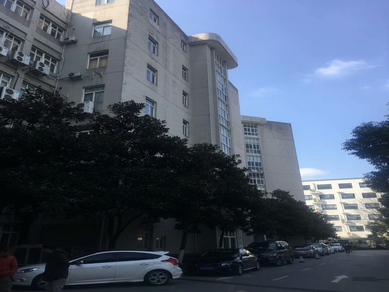 大楼写字楼出租,新业园 漕河泾地铁口写字楼224平米出租—上海徐汇区